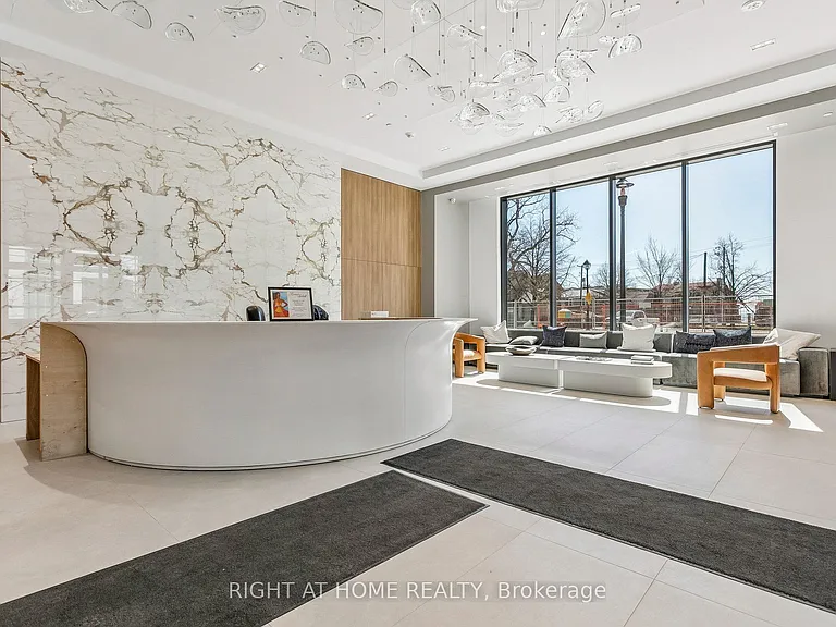 2075 Lakeshore Rd #402 — Photo 25