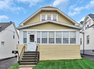 32 Bonheim St, Albany, NY 12204