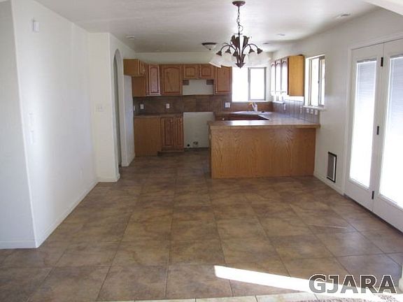 2nd image of 718 Sabil Dr