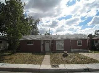 9216 Woodland Ave NE, Albuquerque, NM 87112