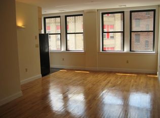 40 Beach St #5C, Boston, MA 02111