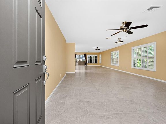 4th image of 17200 Nile Ct
