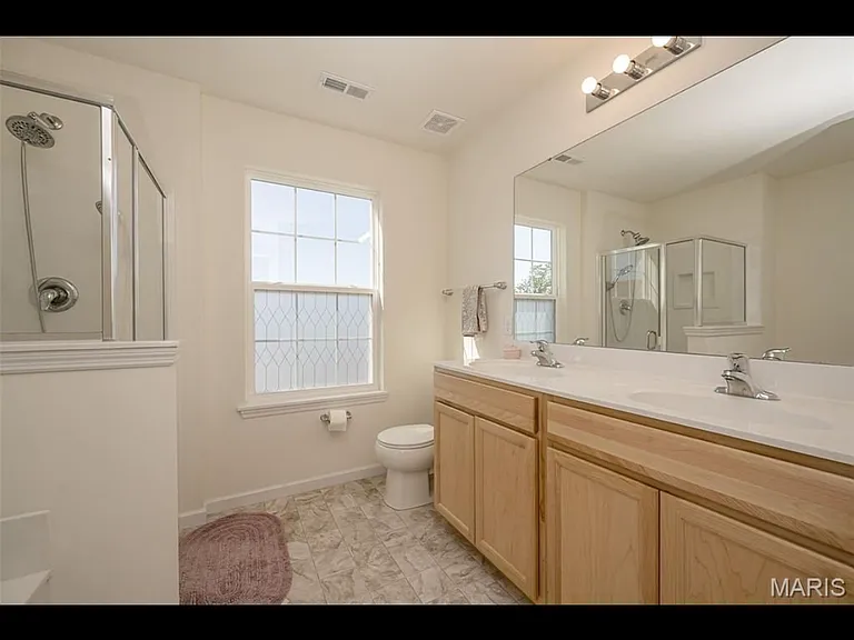 347 Cumberland Ct — Photo 23