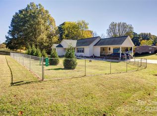 625 Fisher St, Concord, NC 28027