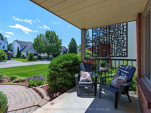 5th image of 770 Beauregard Cres