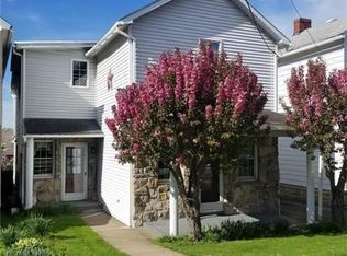 825 W Washington St, Mount Pleasant, PA 15666