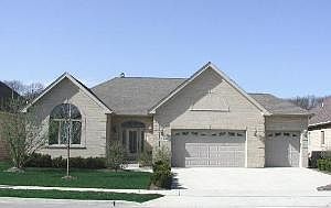 1st image of 135 W Rose Dr
