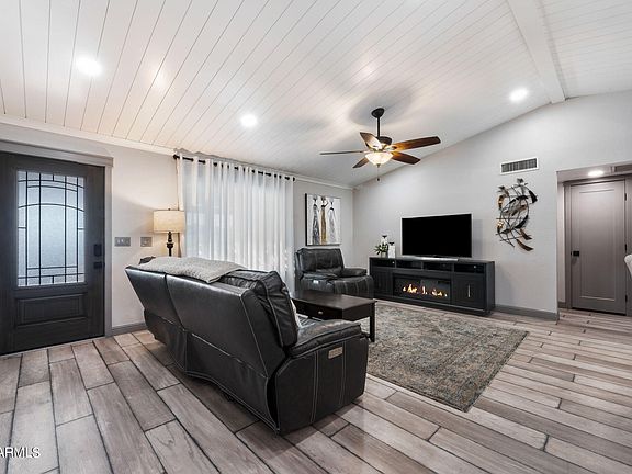 4th image of 2653 LEISURE WORLD --
