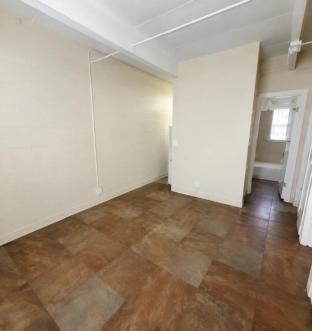 2 bed, 1.0 bath, 720 sqft, $1,250 — Photo 3