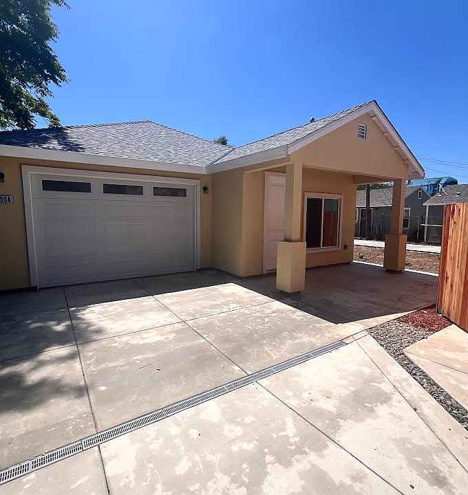 1st image of 3568 26th Ave #3534