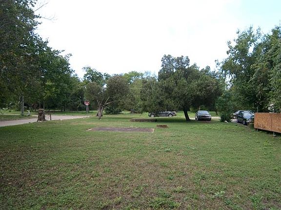 5th image of 604 N Denley Dr