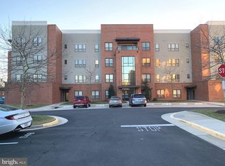 8970 Fascination Ct APT 111, Lorton, VA