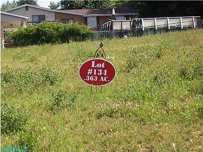 3rd image of 795 Creekside Dr