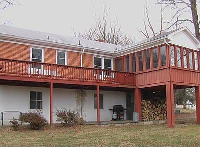 2nd image of 520 Hillcrest Dr