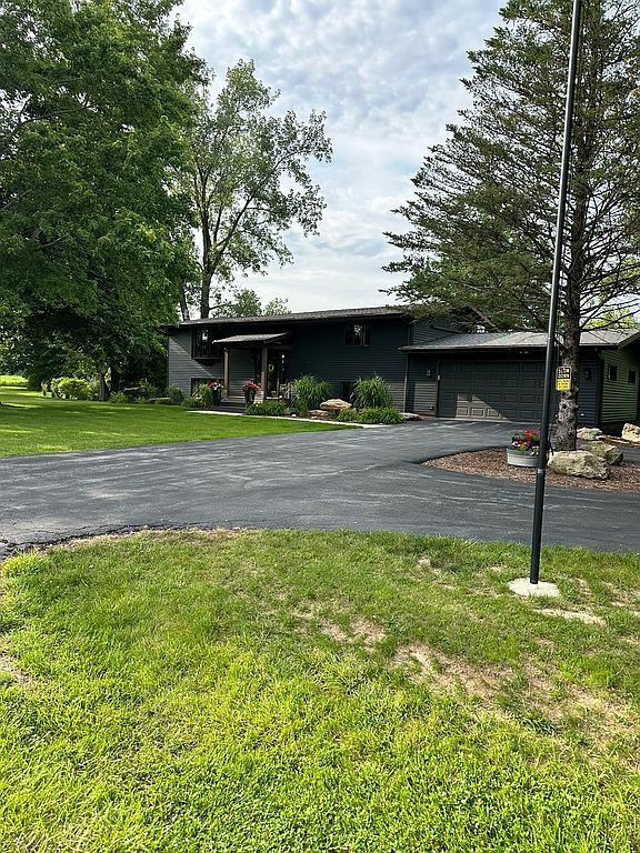 1549 Knox Highway 7 - Property Image
