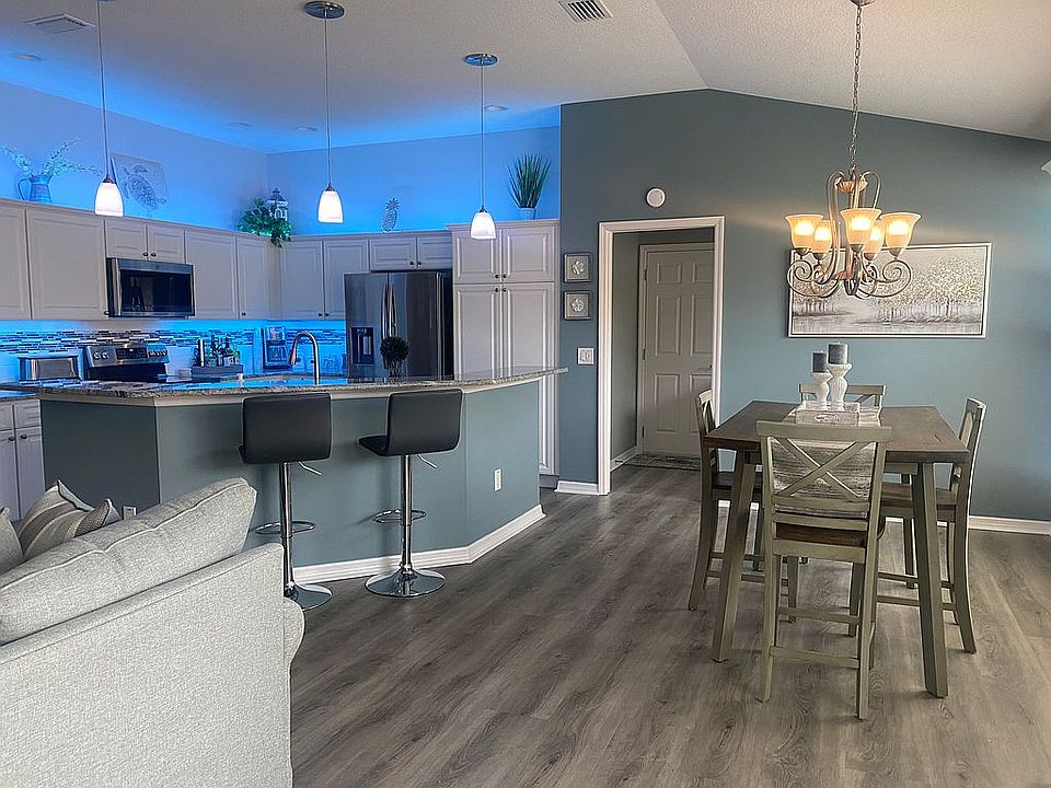 Living, kitchen & Dining