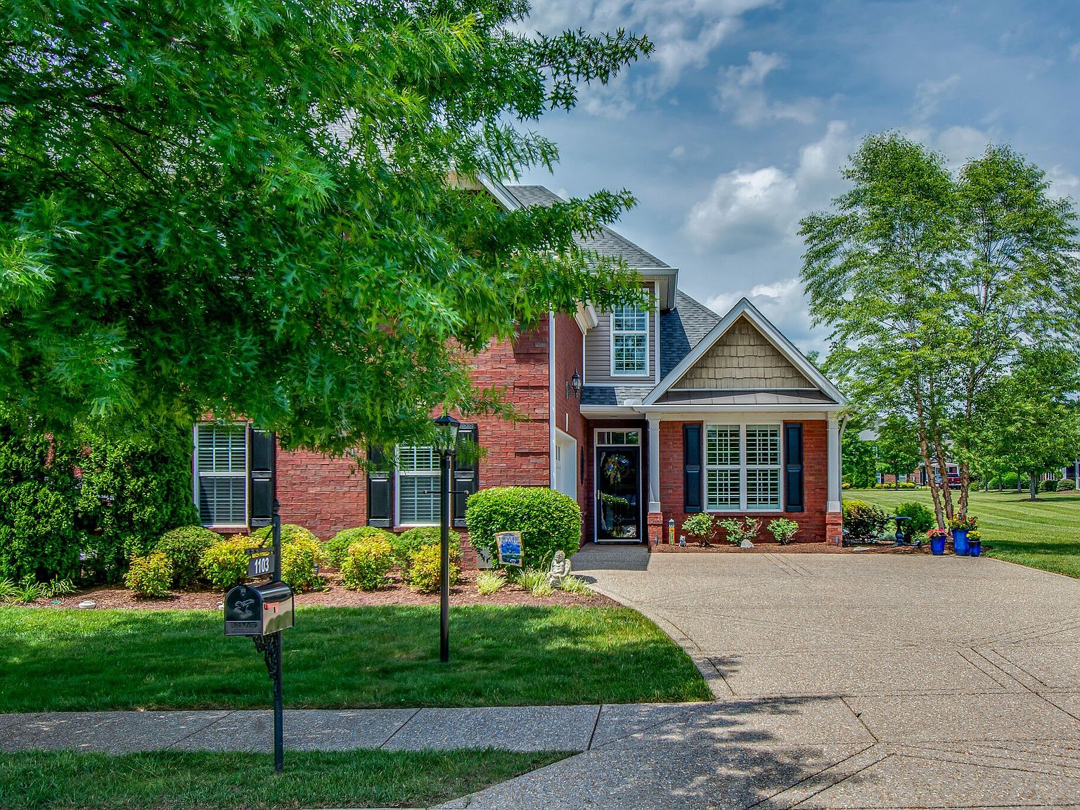 1103 Chickadee Cir, Hermitage, TN 37076 Zillow