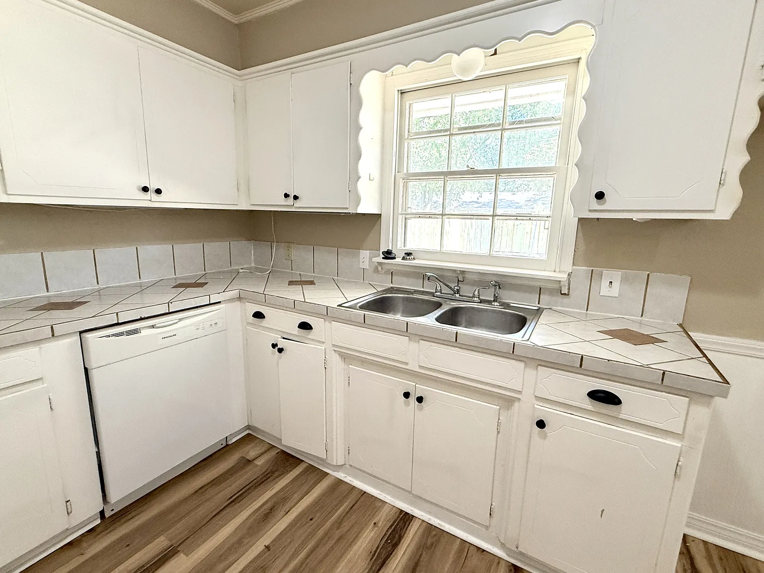 1730 Salisbury Street - 1 — Photo 4
