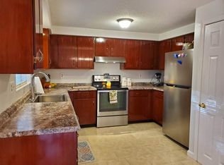 79 E Ridge Rd, Merrimack, NH 03054