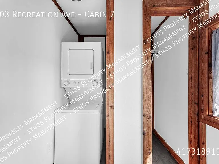 203 Recreation Ave #7 — Photo 12