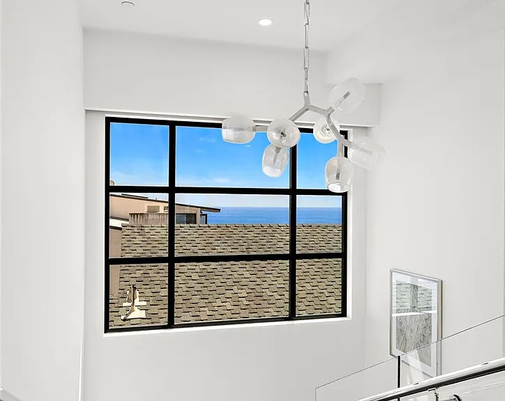 2629 Victoria Dr — Photo 17