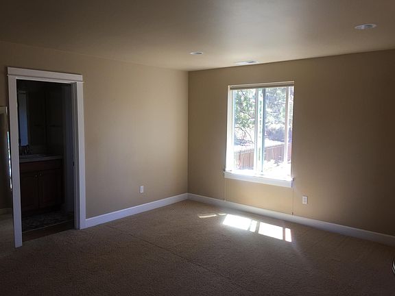 5th image of 19571 Fisher Lake Ln