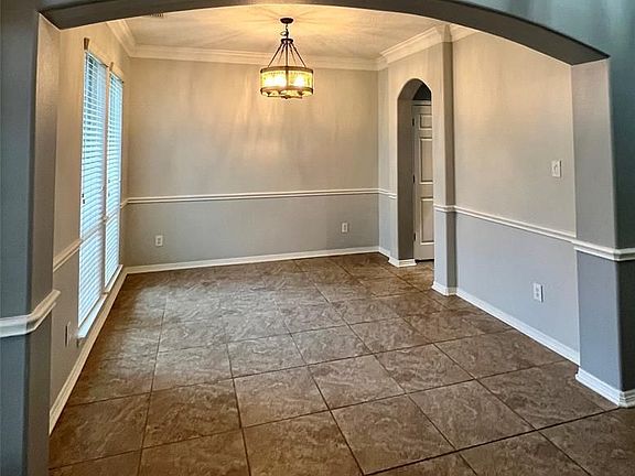 4th image of 4915 Cedar Cove Dr