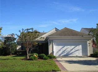 19 Candlelight Ln, Bluffton, SC 29909