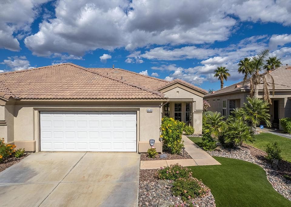 1st image of 43978 Medinah Dr