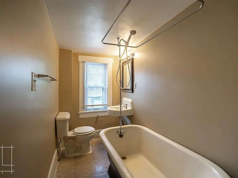 409 W. 5th Ave — Photo 12