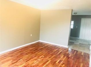 113 Main St #D, Poca, WV 25159