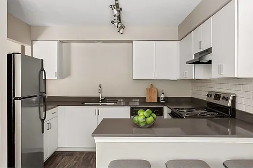 Montclair Terrace Photo 1