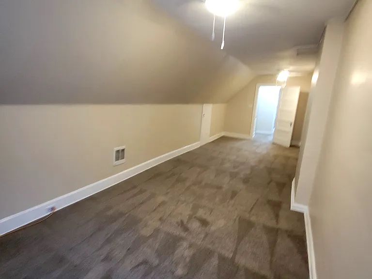 2266 Grandview Ave — Photo 46