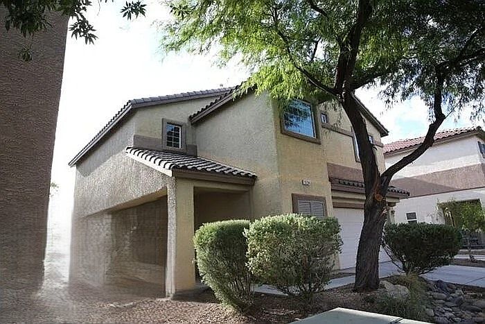 1st image of 9354 Gracious Lady St