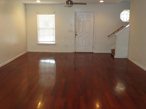 2nd image of 2740 Fernwood Dr