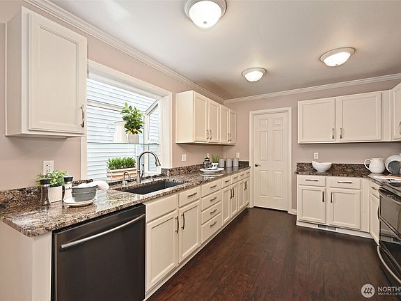 5th image of 7238 SE Autumn Avenue