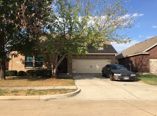 5600 Brookside Dr, Denton, TX 76226
