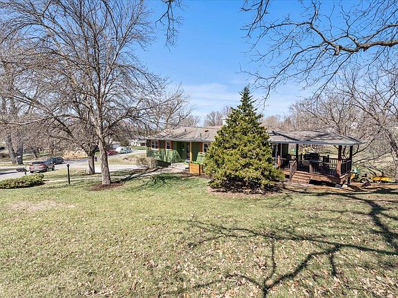 2nd image of 217 Cloverdale Dr