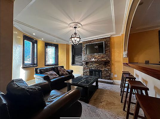 1st image of 21-15 45th Ave #1