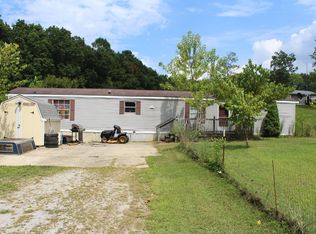 730 Fairgrounds Dr, Jamestown, TN 38556