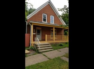 582 Hall Ave, Saint Paul, MN 55107