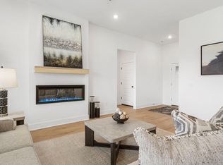 468 W Canada Dr, Farmington, AR 72730