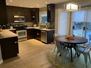 101 Sidon Cres SW, Calgary, AB T3H2C5