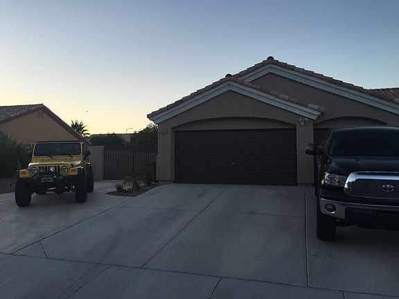 4th image of 8116 W Hammer Ln