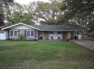 106 Homas Rd, Lafayette, LA 70501