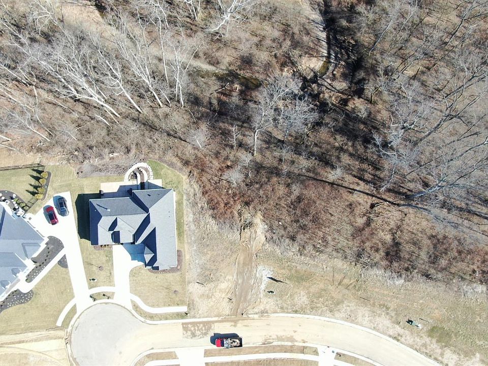 2nd image of 6971 Shadow Ridge Rd