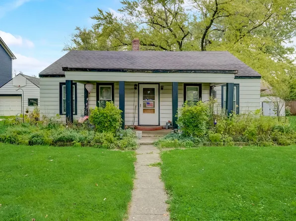 507 N Warwick Ave, Westmont, IL 60559