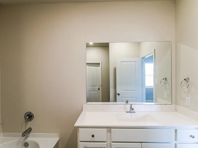 7602 Tipton Meadow Way — Photo 9