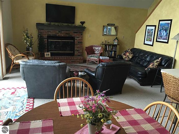 5th image of 14726 Williams Dr