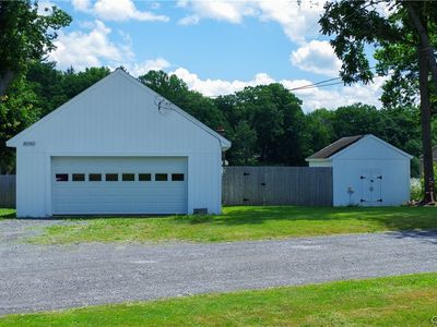 8080 Mills Rd, Baldwinsville, NY, 13027